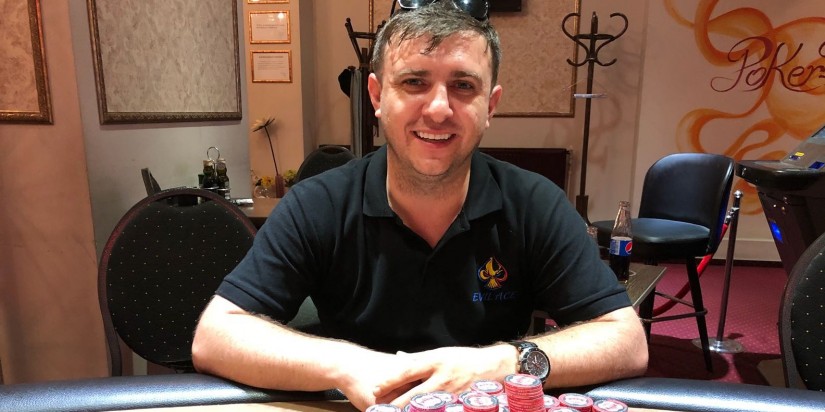 Stefanel Poker Room